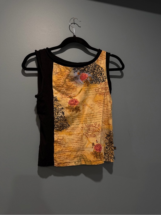 Tops - Sleeveless Floral Script Print Tank Top - Yellow